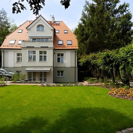Willa Szwarc Sopot Luaran gambar